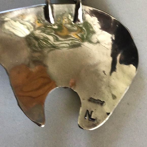 Navajo Indian Sterling Silver Bear Exquisite details. Stamped w Chiefs initials. - Picture 6 of 11